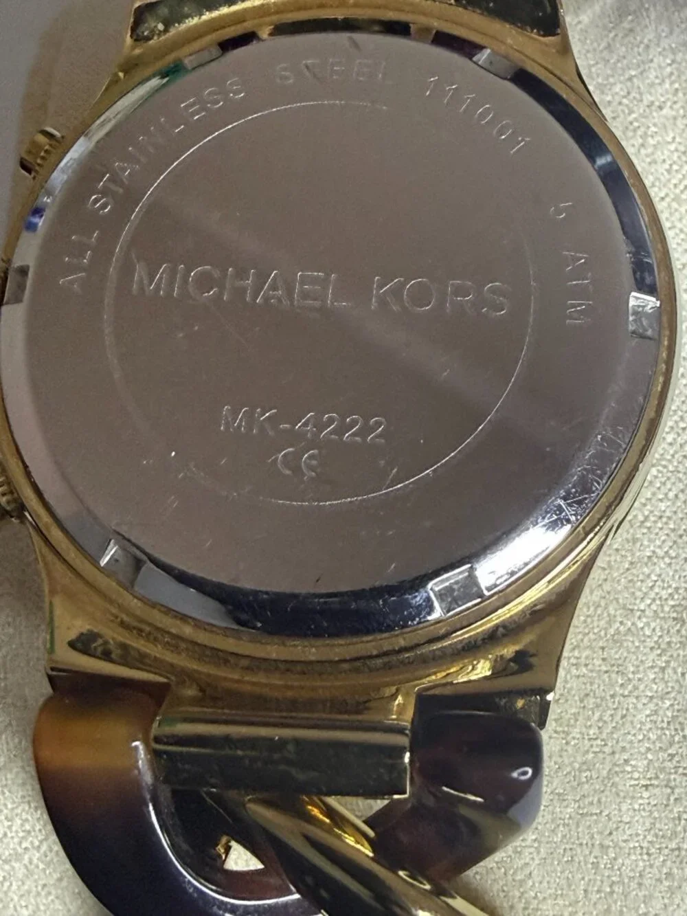 Michael Kors Runway Watch MK-4222 Womens Petite Wrist 38mm Chronograph Chain